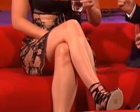 TV show, hot legs 6