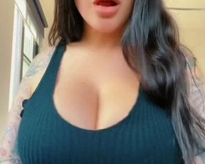 Tik Tok: Big & huge tits!#163