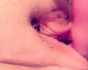 Playing with my pierced pussy till I squirt