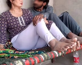 Hot pakistani teacher enjoy with student hard fucking - Desi girl and boy romantic sex - Teacher sex in hindi- Pkgirl10